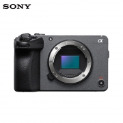 索尼（SONY）FX30 紧凑型4K Super 35mm 电影摄影机（含镜头*1、储存卡*3、电池*2、麦克风*1、云台*1）